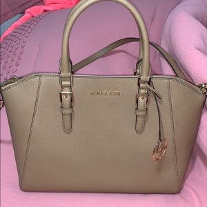 Michael Kors Purse BRAND NEW!!